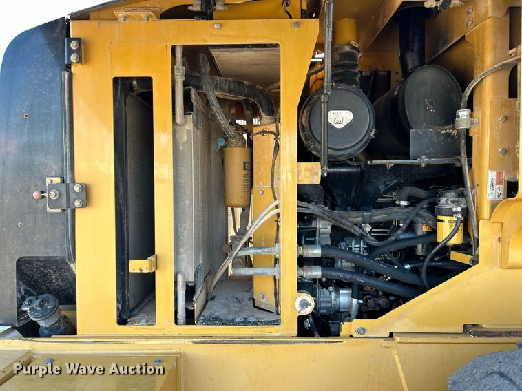 image for item KH9589 2005 Caterpillar  928G wheel loader