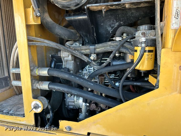 image for item KH9589 2005 Caterpillar  928G wheel loader