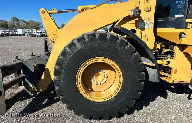 image for item KH9589 2005 Caterpillar  928G wheel loader