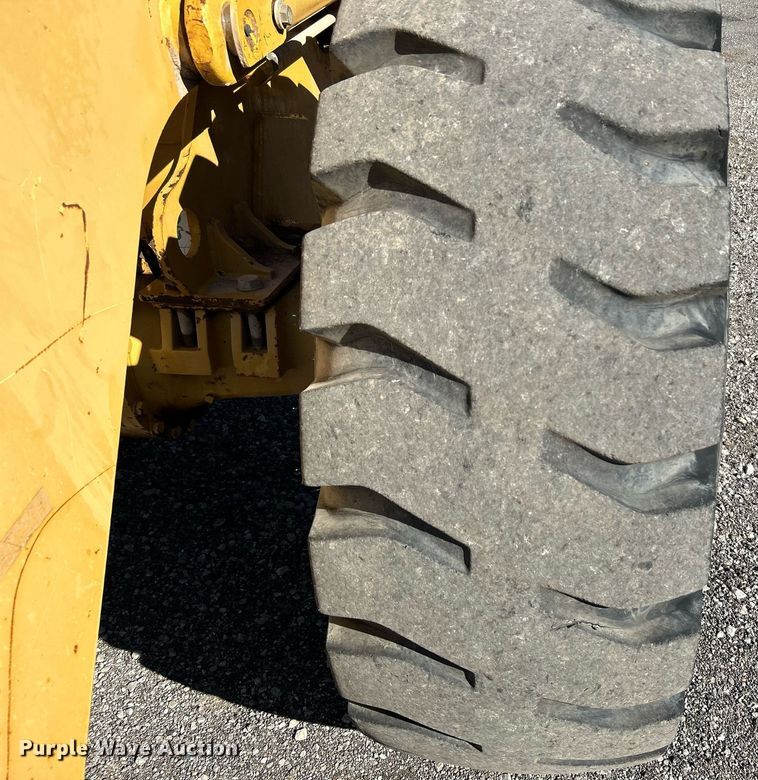 image for item KH9589 2005 Caterpillar  928G wheel loader