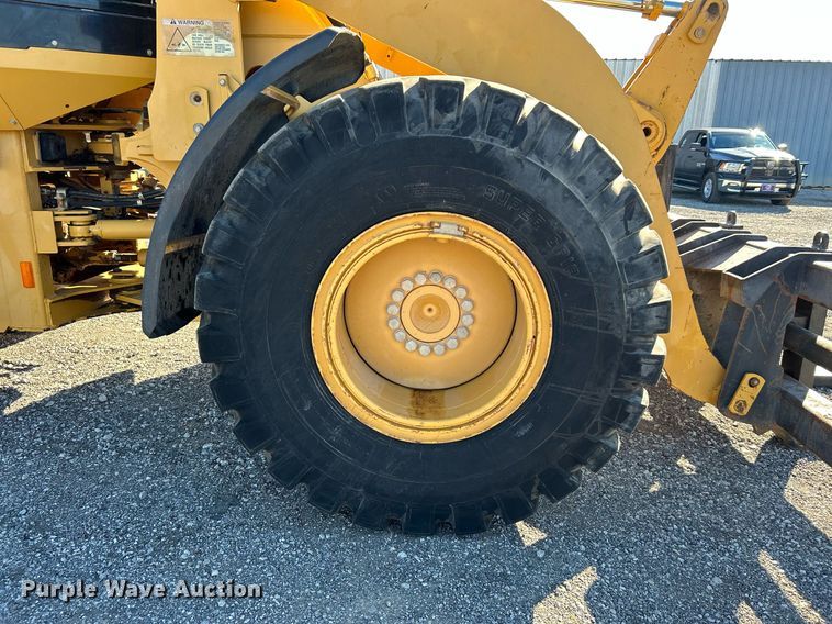 image for item KH9589 2005 Caterpillar  928G wheel loader