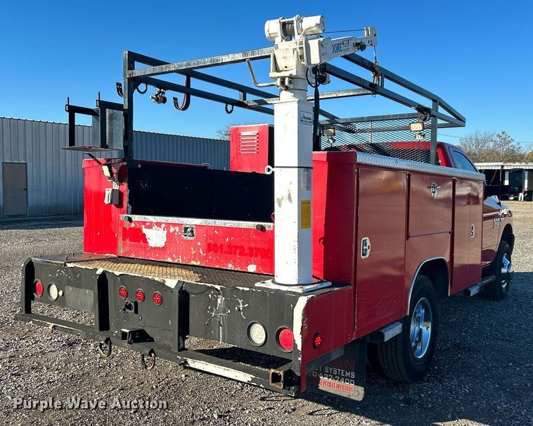 image for item KH9596 2016 Dodge Ram 3500HD  utility bed pickup truck