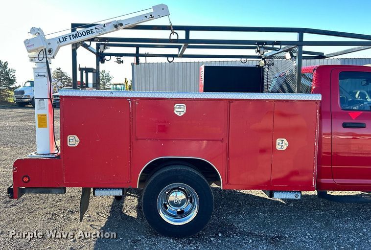 image for item KH9596 2016 Dodge Ram 3500HD  utility bed pickup truck