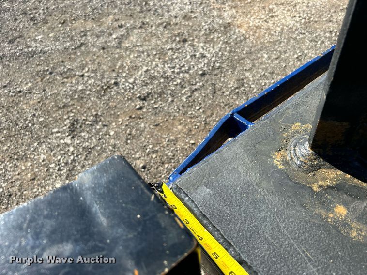 image for item KH9600 2003 Ford F550 XL Super Duty flatbed truck