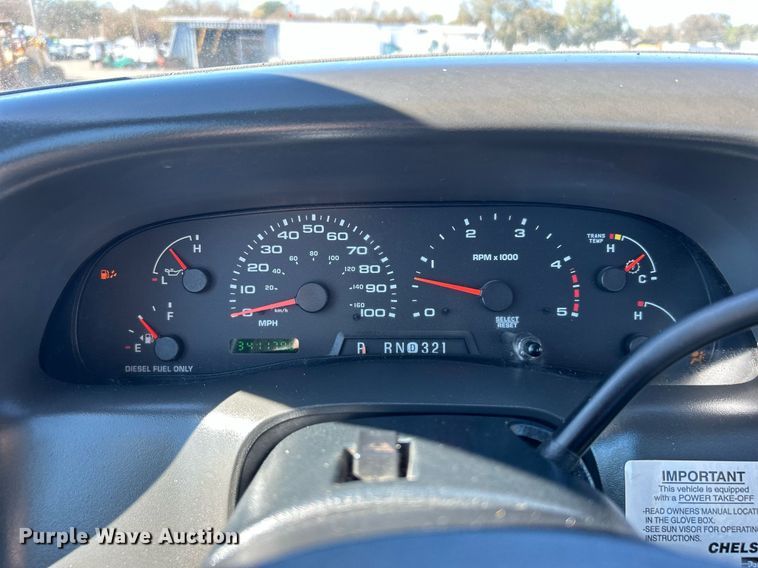 image for item KH9600 2003 Ford F550 XL Super Duty flatbed truck