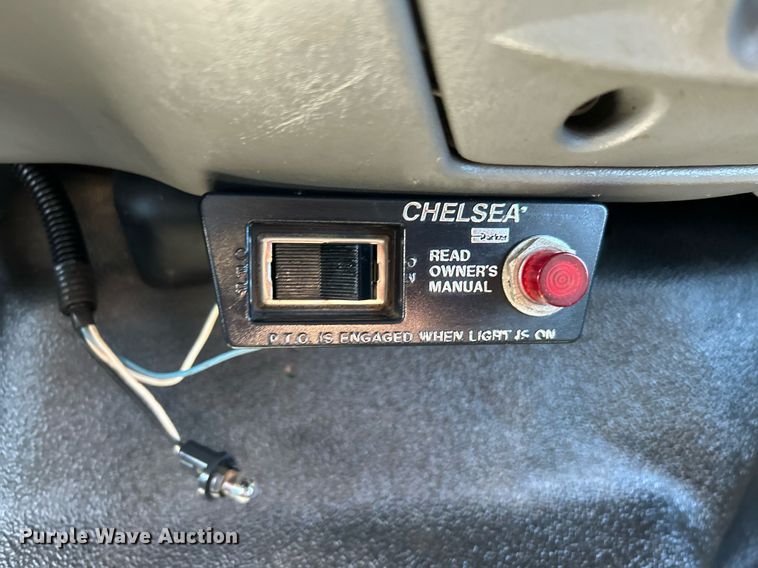 image for item KH9600 2003 Ford F550 XL Super Duty flatbed truck