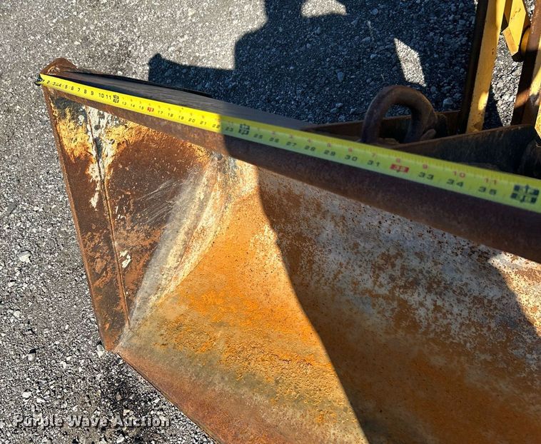 image for item KH9608 Ford 455C  backhoe