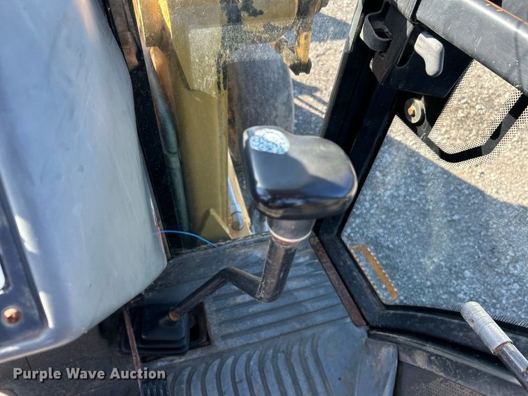 image for item KH9608 Ford 455C  backhoe