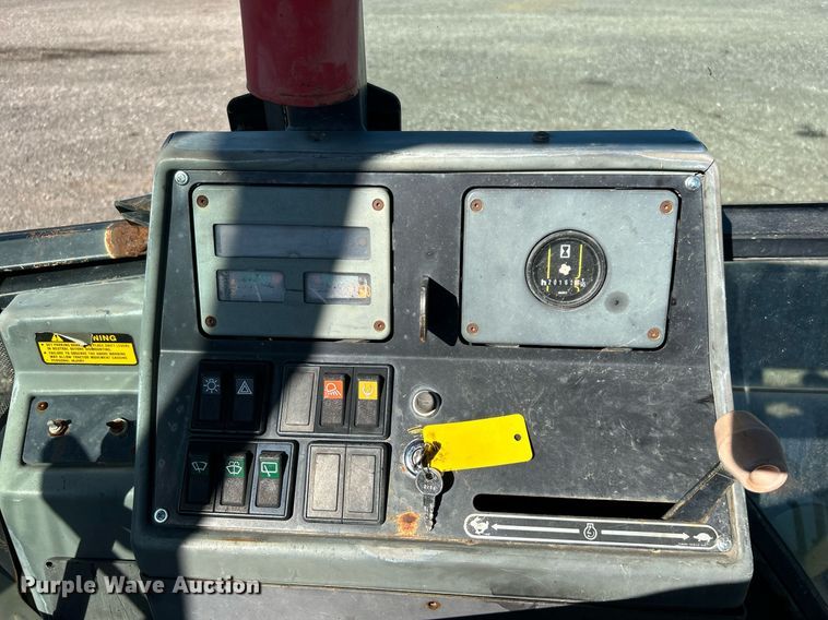 image for item KH9608 Ford 455C  backhoe