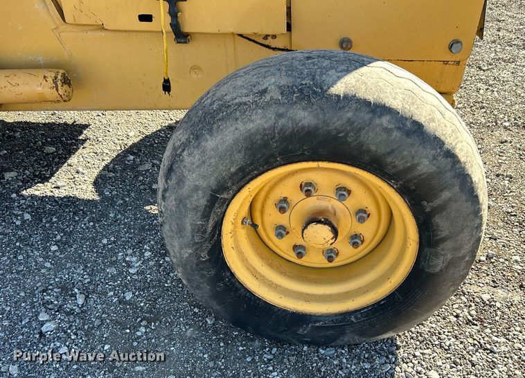 image for item KH9608 Ford 455C  backhoe