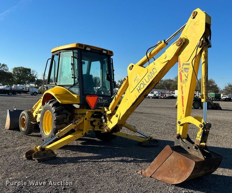 image for item KH9612 2000 New Holland LB75  backhoe