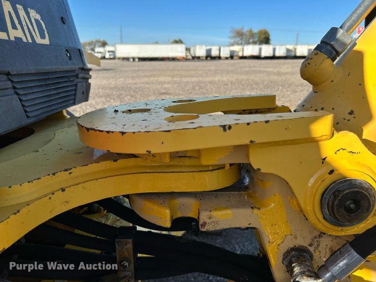 image for item KH9612 2000 New Holland LB75  backhoe