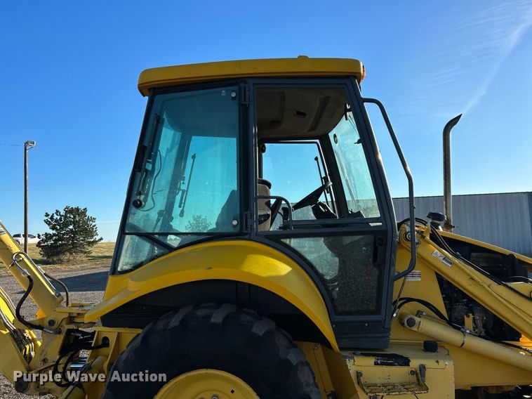 image for item KH9612 2000 New Holland LB75  backhoe