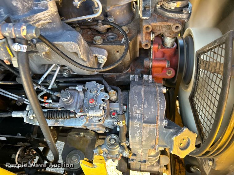 image for item KH9612 2000 New Holland LB75  backhoe