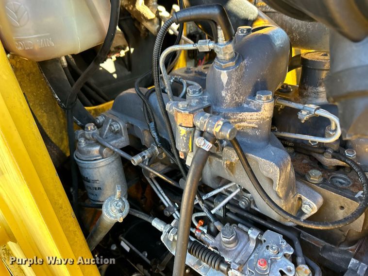 image for item KH9612 2000 New Holland LB75  backhoe