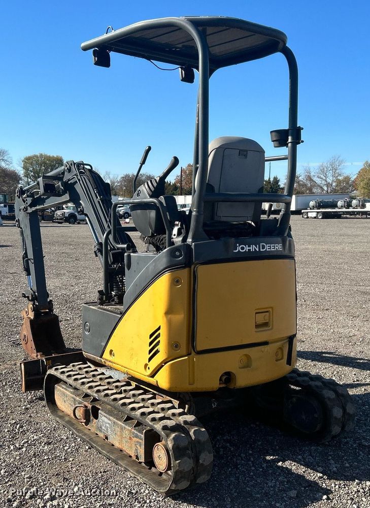 image for item KH9625 2010  John Deere 17D  mini excavator