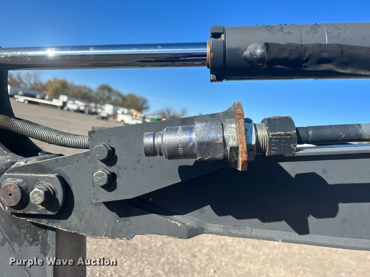 image for item KH9625 2010  John Deere 17D  mini excavator