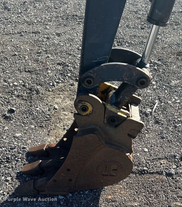 image for item KH9625 2010  John Deere 17D  mini excavator