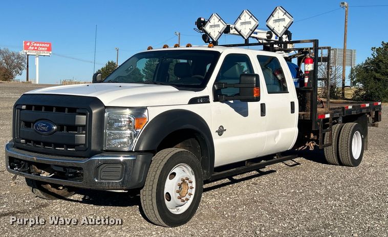 image for item KH9627 2013 Ford F550 Super Duty XL  Crew Cab flatbed truck