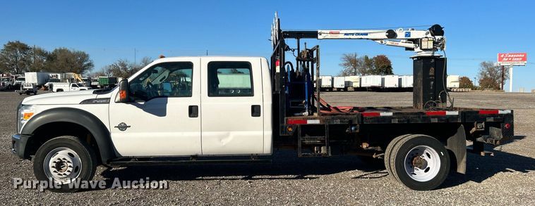 image for item KH9627 2013 Ford F550 Super Duty XL  Crew Cab flatbed truck