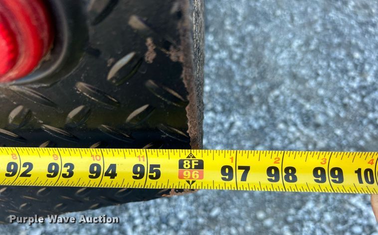 image for item KH9627 2013 Ford F550 Super Duty XL  Crew Cab flatbed truck