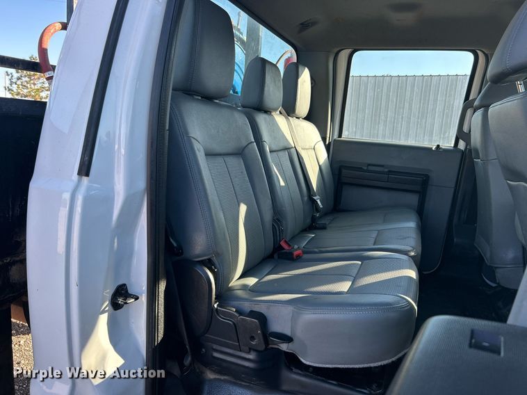 image for item KH9627 2013 Ford F550 Super Duty XL  Crew Cab flatbed truck