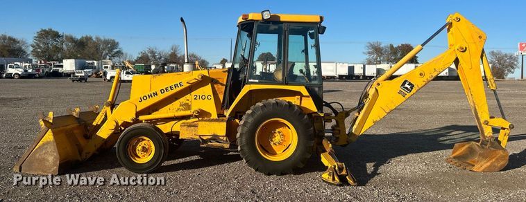 image for item KH9628 1988 John Deere 210C  backhoe