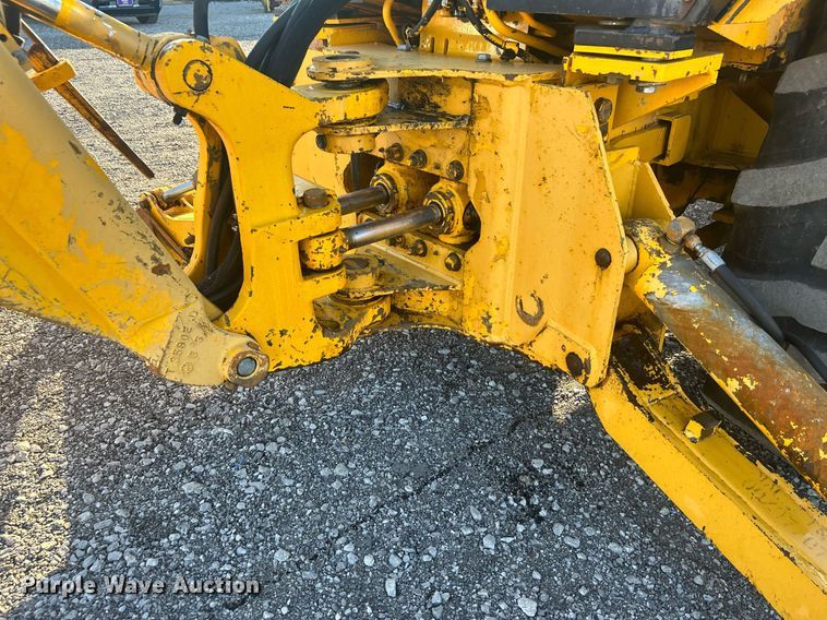 image for item KH9628 1988 John Deere 210C  backhoe