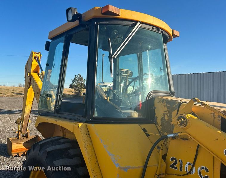 image for item KH9628 1988 John Deere 210C  backhoe