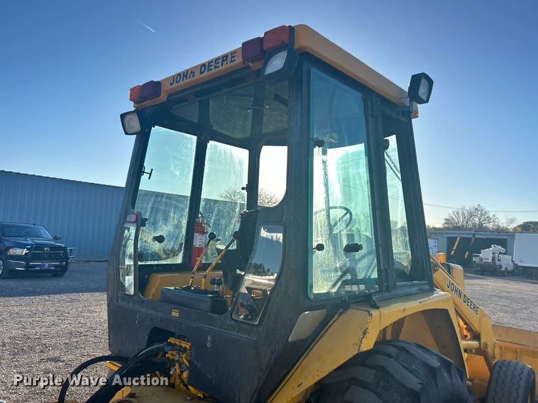 image for item KH9628 1988 John Deere 210C  backhoe