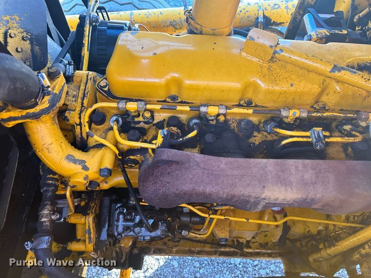 image for item KH9628 1988 John Deere 210C  backhoe