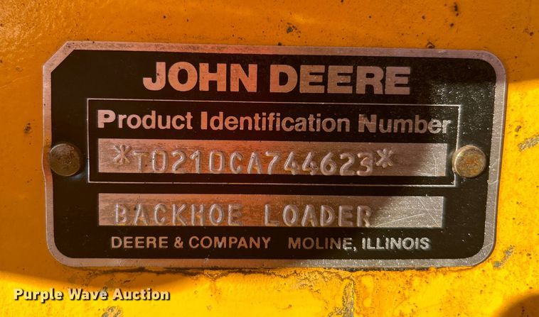 image for item KH9628 1988 John Deere 210C  backhoe