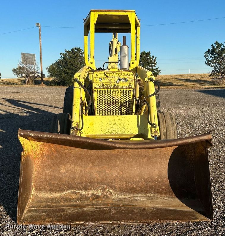 image for item KH9629 Ford  backhoe