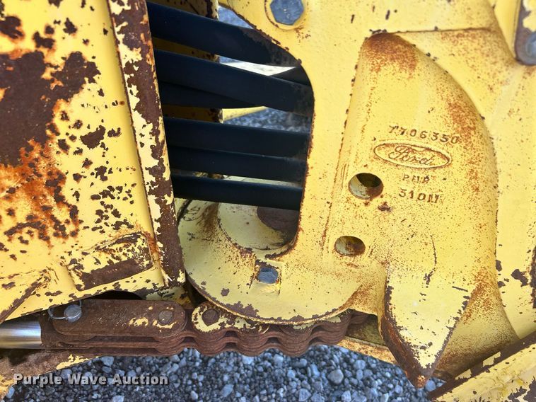 image for item KH9629 Ford  backhoe