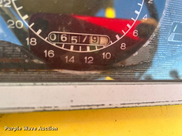 image for item KH9629 Ford  backhoe