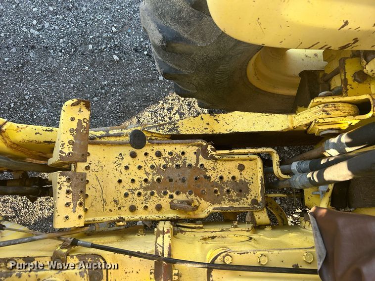 image for item KH9629 Ford  backhoe