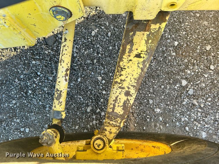 image for item KH9629 Ford  backhoe