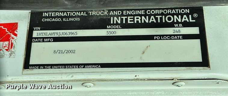 image for item KT9131 2003 International 5500i  vacuum truck