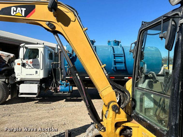 image for item KT9132 2014 Caterpillar 305E CR  mini excavator