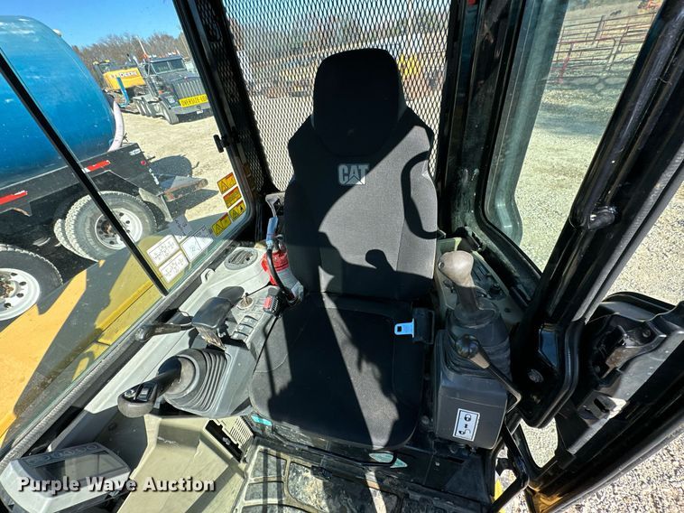 image for item KT9132 2014 Caterpillar 305E CR  mini excavator