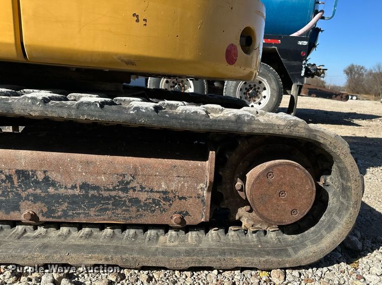 image for item KT9132 2014 Caterpillar 305E CR  mini excavator