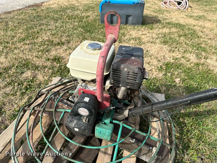 image for item KT9161 Multiquip BA48H  power trowel