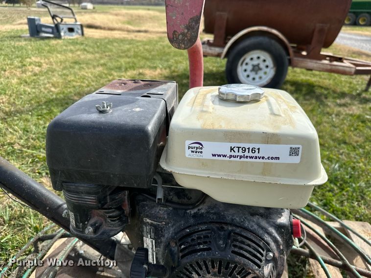 image for item KT9161 Multiquip BA48H  power trowel