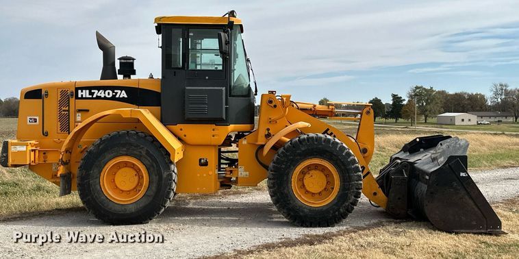 image for item KT9167 2009 Hyundai HL740-7A  wheel loader