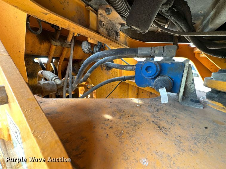 image for item KT9167 2009 Hyundai HL740-7A  wheel loader