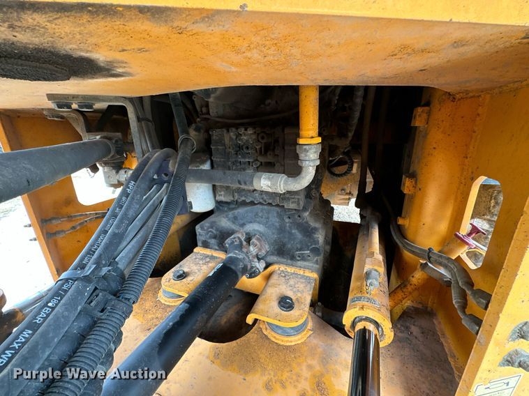 image for item KT9167 2009 Hyundai HL740-7A  wheel loader