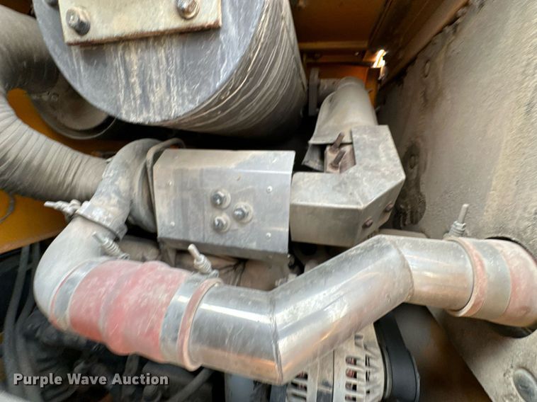 image for item KT9167 2009 Hyundai HL740-7A  wheel loader