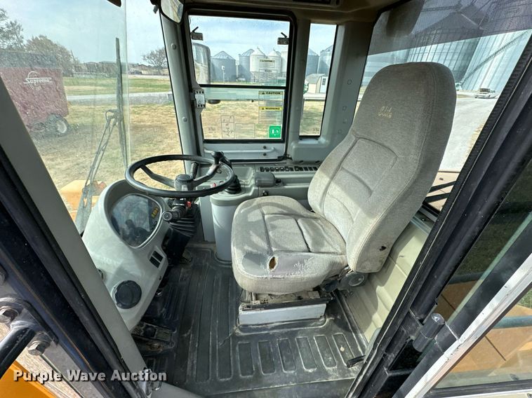 image for item KT9167 2009 Hyundai HL740-7A  wheel loader