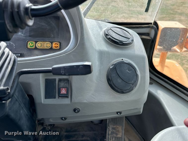 image for item KT9167 2009 Hyundai HL740-7A  wheel loader