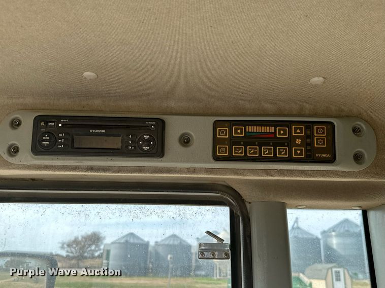 image for item KT9167 2009 Hyundai HL740-7A  wheel loader